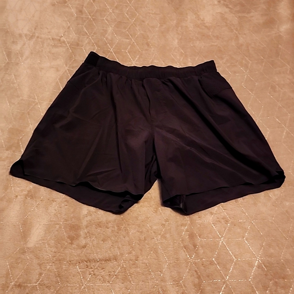 Lululemon Black Medium Shorts